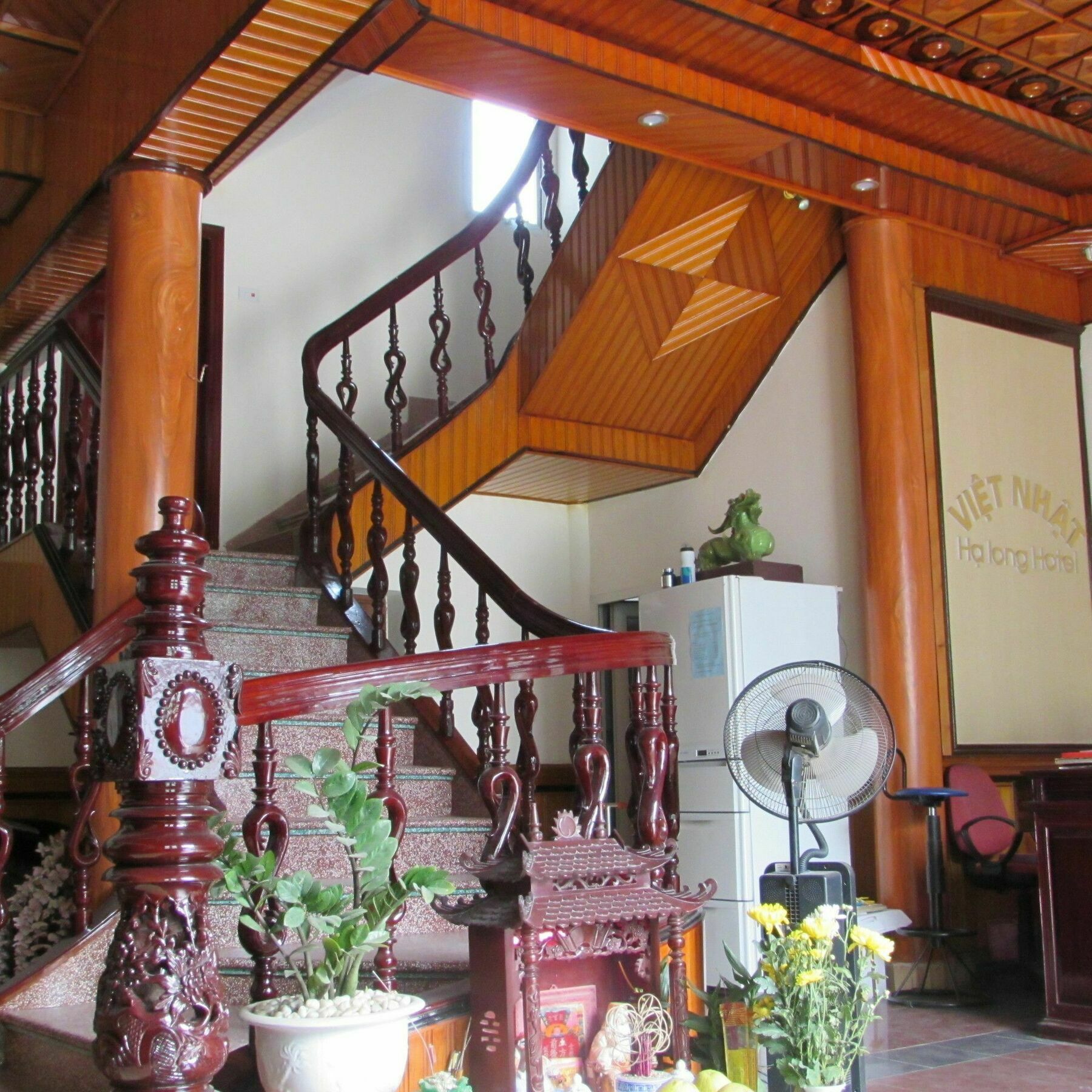 Viet Nhat Halong Hotel - Bai Chay Hạ Long Exterior foto